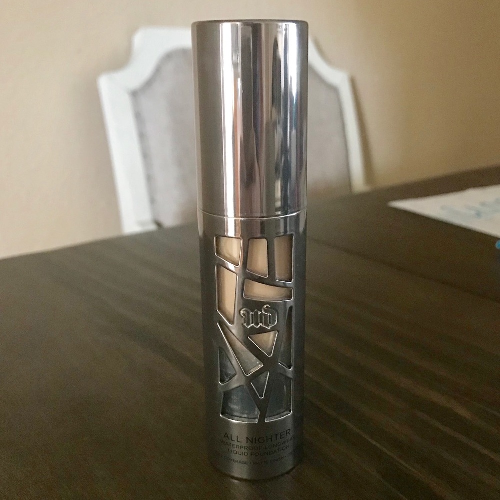 Urban Decay All Nighter Liquid Foundation